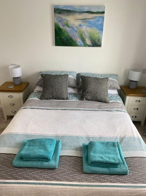 Surf'S Up! Perfect Base For Holidays Or Work In Cornwall Сент-Колумб-Мейджор Экстерьер фото