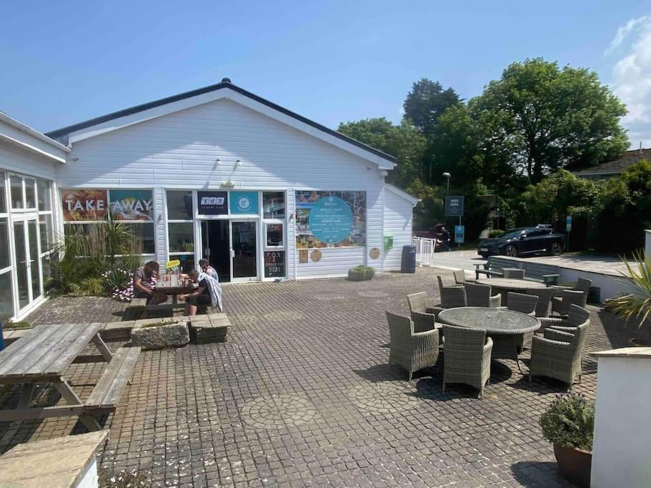 Surf'S Up! Perfect Base For Holidays Or Work In Cornwall Сент-Колумб-Мейджор Экстерьер фото